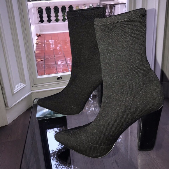 SOLD - Steve Madden high heel capitol sock boot - Picture 1 of 2